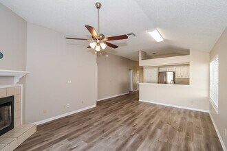 7737 Manassas Ct E in Jacksonville, FL - Building Photo - Building Photo