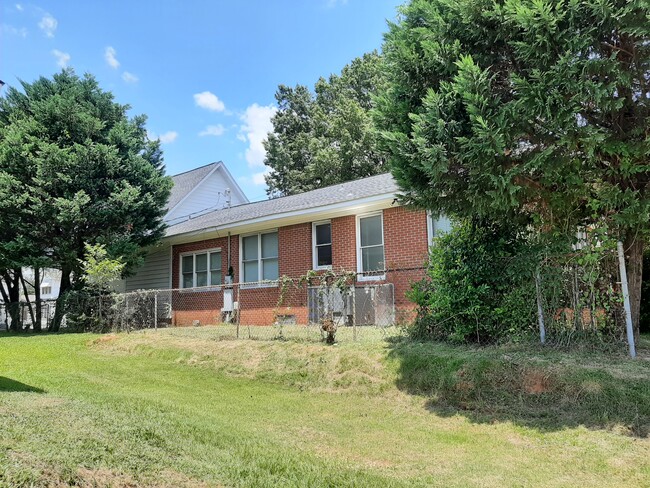 1430 Queen City Ave, Unit 1430QueenCityAve in Tuscaloosa, AL - Building Photo - Building Photo