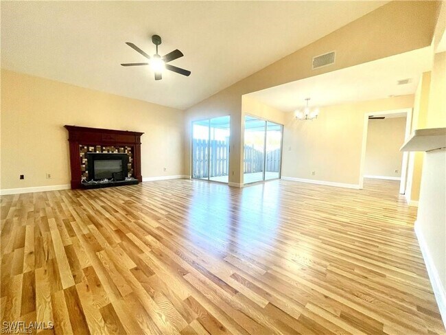 6000 Timberwood Cir