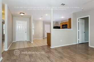 525 Jennifer Dr in Burleson, TX - Building Photo - Building Photo