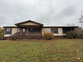 7460 Lonesome Pine Trail in Greeneville, TN - Building Photo