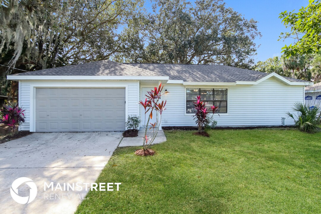 134 Inez St SE in Palm Bay, FL - Building Photo