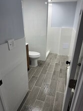 390 14th Ave in Irvington, NJ - Foto de edificio - Building Photo