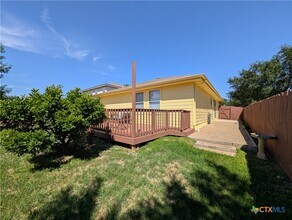 369 Starling Creek in New Braunfels, TX - Building Photo - Building Photo