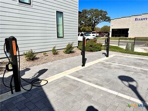 1907 Dutton Dr in San Marcos, TX - Building Photo - Building Photo