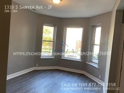 1310 S Sawyer Ave in Chicago, IL - Building Photo - Building Photo