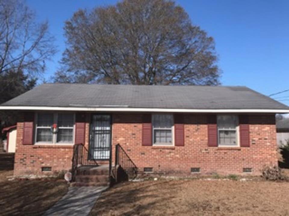 2940 Bragg St in Lumberton, NC - Building Photo