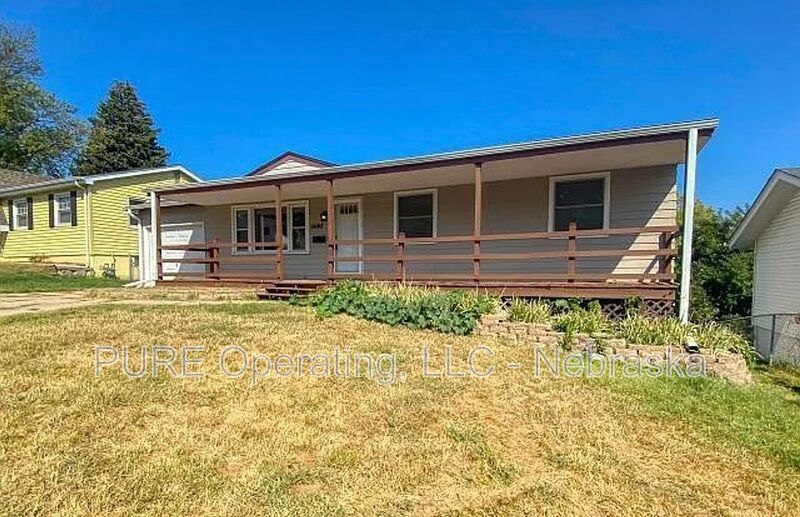 14148 Orchard Ave in Omaha, NE - Building Photo