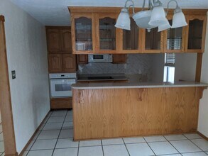 2435 Ravina St in San Antonio, TX - Building Photo - Building Photo