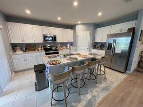 300 Millstone Ct in Kissimmee, FL - Building Photo - Building Photo
