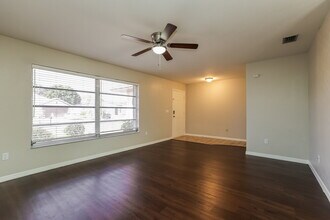 2130 SE 9th Terrace in Cape Coral, FL - Building Photo - Building Photo