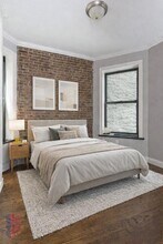 15 W 103rd St in New York, NY - Building Photo - Building Photo