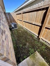 20 N Winona Dr in Pharr, TX - Building Photo - Building Photo