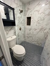 2530 Rolling View Dr SE, Unit B in Smyrna, GA - Building Photo - Building Photo