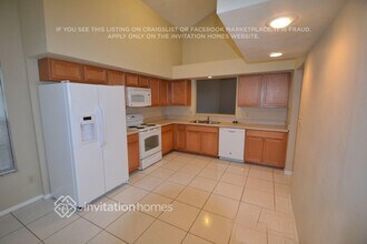 156 Honeywood Dr in Kissimmee, FL - Building Photo - Building Photo