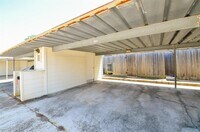 10324 Longmont Dr photo'