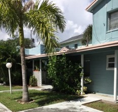 139 SE 7th Ave in Delray Beach, FL - Building Photo - Building Photo