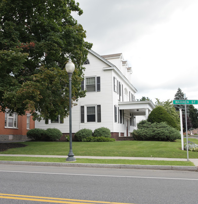 154 Warren St in Glens Falls, NY - Building Photo - Building Photo