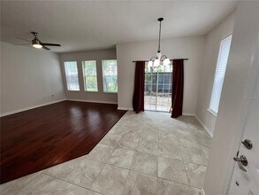 546 52nd Ave N in St. Petersburg, FL - Building Photo - Building Photo