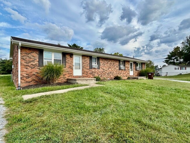 property at 1727 Fogg Pike