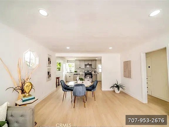 3995 McKenzie St in Riverside, CA - Building Photo - Building Photo