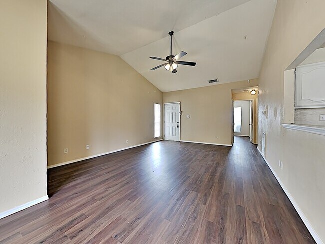 2900 Galemeadow Dr in Fort Worth, TX - Building Photo - Building Photo