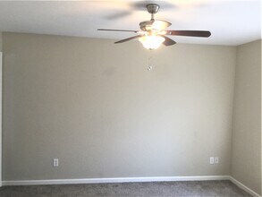 2922 Swan Point Ct in Evans, CO - Building Photo - Building Photo