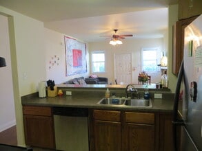 2819 Calhoun St in New Orleans, LA - Foto de edificio - Building Photo