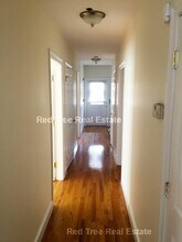 9 Gardner St, Unit 3 in Boston, MA - Foto de edificio - Building Photo