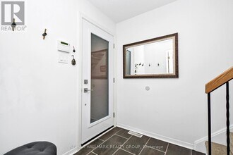 256 Bruyère St in Ottawa, ON - Building Photo - Building Photo