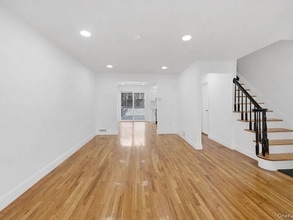 252 Brinsmade Ave in Bronx, NY - Building Photo - Building Photo