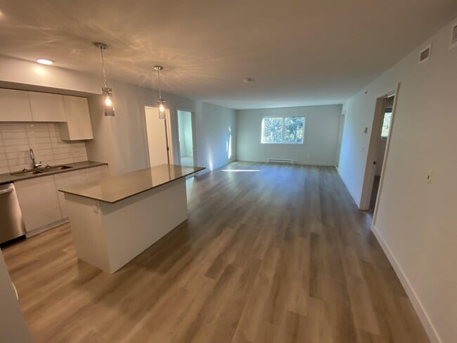 4820-4820 Cedar Ridge Pl in Nanaimo, BC - Building Photo - Building Photo