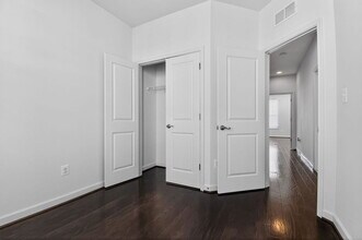 7419 Wood Mdw Wy in Lanham, MD - Building Photo - Building Photo