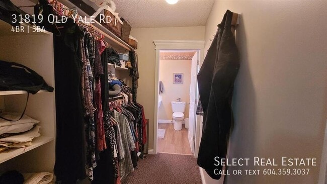 31819 Old Yale Rd in Abbotsford, BC - Building Photo - Building Photo