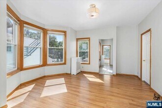 97 Dewitt Ave in Belleville, NJ - Building Photo - Building Photo