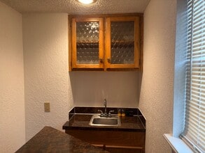 4005 N Garrison Ave in Tulsa, OK - Building Photo - Building Photo