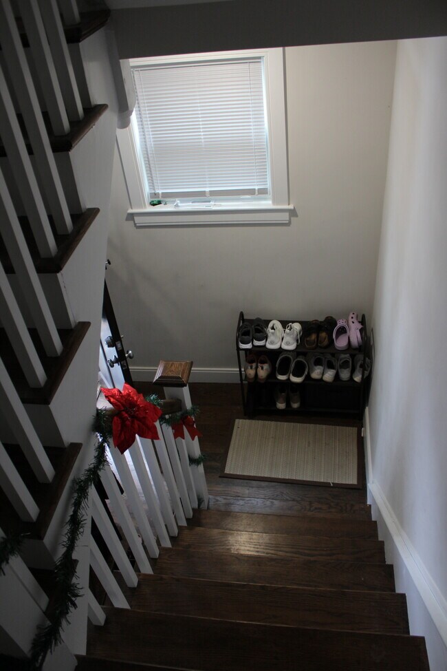 15 Pomeroy St, Unit 15 in Boston, MA - Building Photo - Building Photo