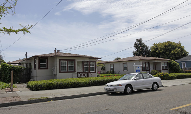 312-332 Joaquin Ave in San Leandro, CA - Building Photo - Building Photo