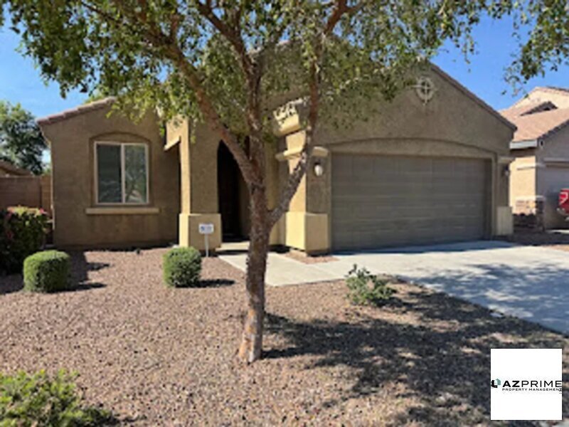 8018 S 70th Ln in Phoenix, AZ - Foto de edificio