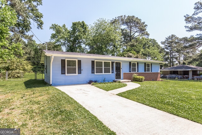 5848 Ronnie Dr in Rex, GA - Building Photo - Building Photo