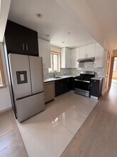 9838 Eckford Ave in Ozone Park, NY - Building Photo - Building Photo