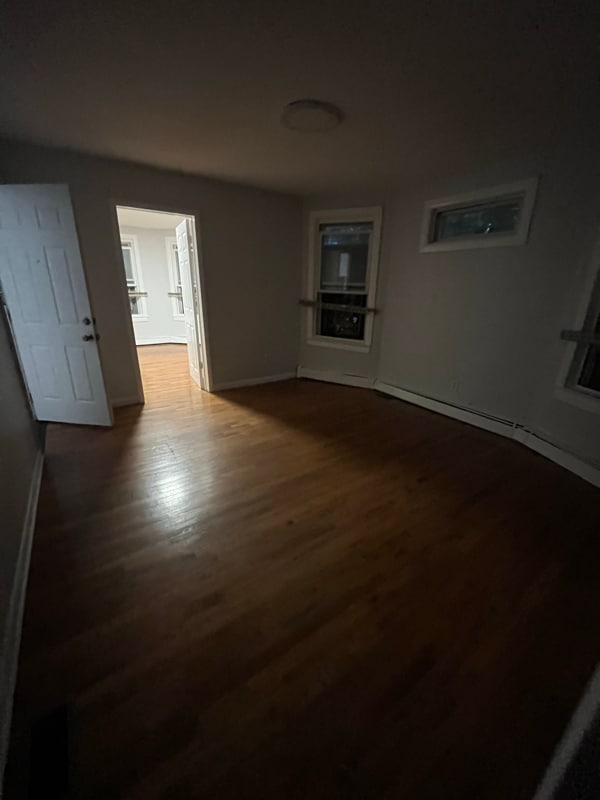 75 N 15th St in East Orange, NJ - Building Photo - Building Photo