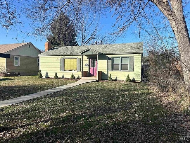 property at 1309 S Vermont Ave