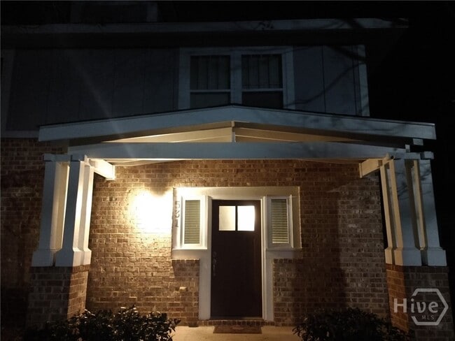 property at 490 S Barnett Shoals Rd