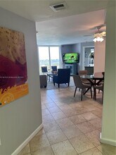 5880 Collins Ave in Miami Beach, FL - Building Photo - Building Photo