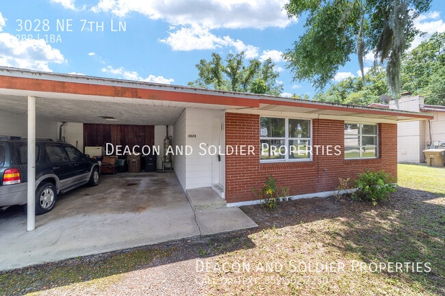 3028 NE 7th Ln in Ocala, FL - Building Photo - Building Photo