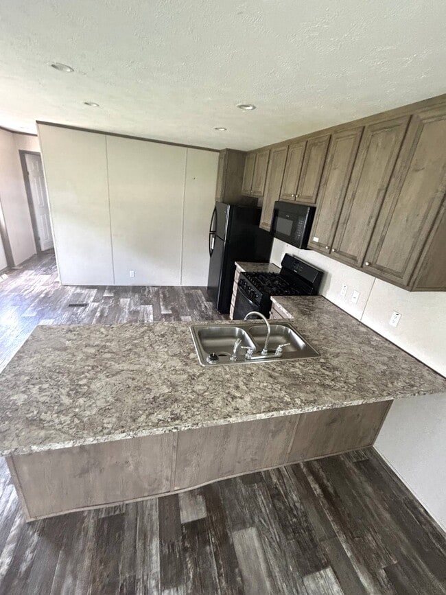 575 Payne Creek in Russellville, AL - Building Photo - Building Photo