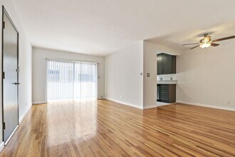 917 5th St in Santa Monica in Santa Monica, CA - Building Photo - Building Photo