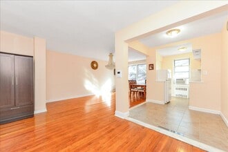 64-35 Yellowstone Blvd in New York, NY - Building Photo - Building Photo