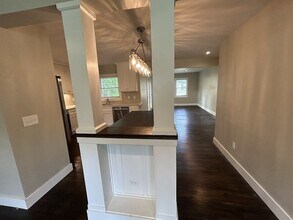 1931 Stevens Dr NE in Huntsville, AL - Building Photo - Building Photo